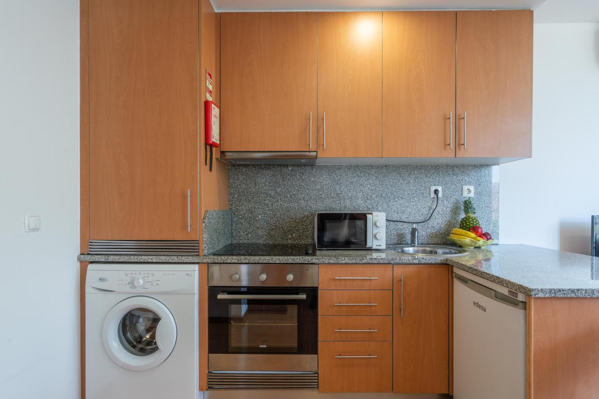 Host Wise - Bright Quiet Flats - Prime Location Apartment Porto Exterior photo