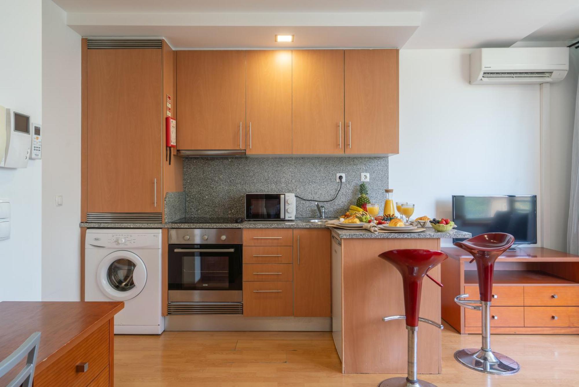 Host Wise - Bright Quiet Flats - Prime Location Apartment Porto Exterior photo