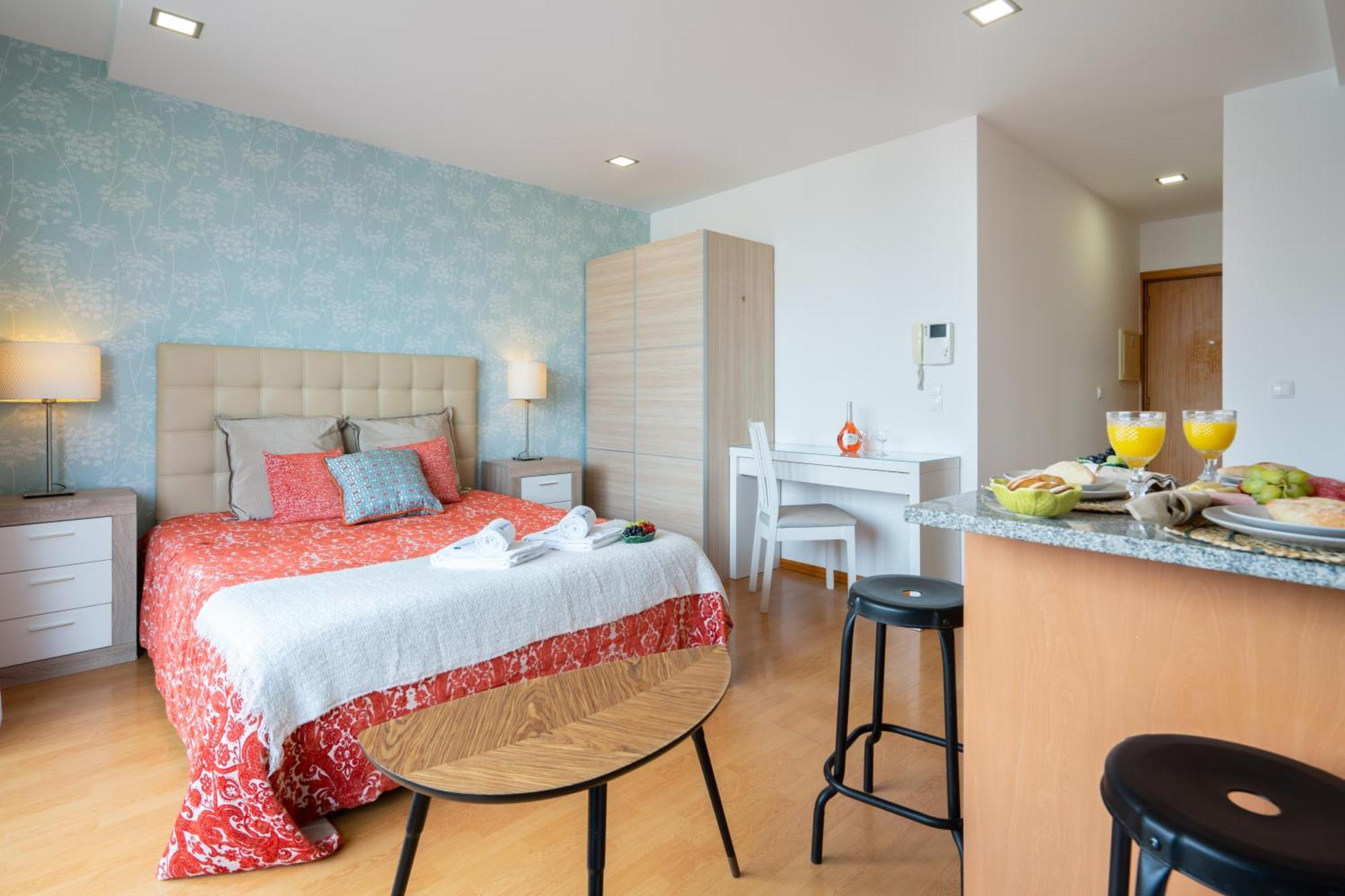 Host Wise - Bright Quiet Flats - Prime Location Apartment Porto Exterior photo