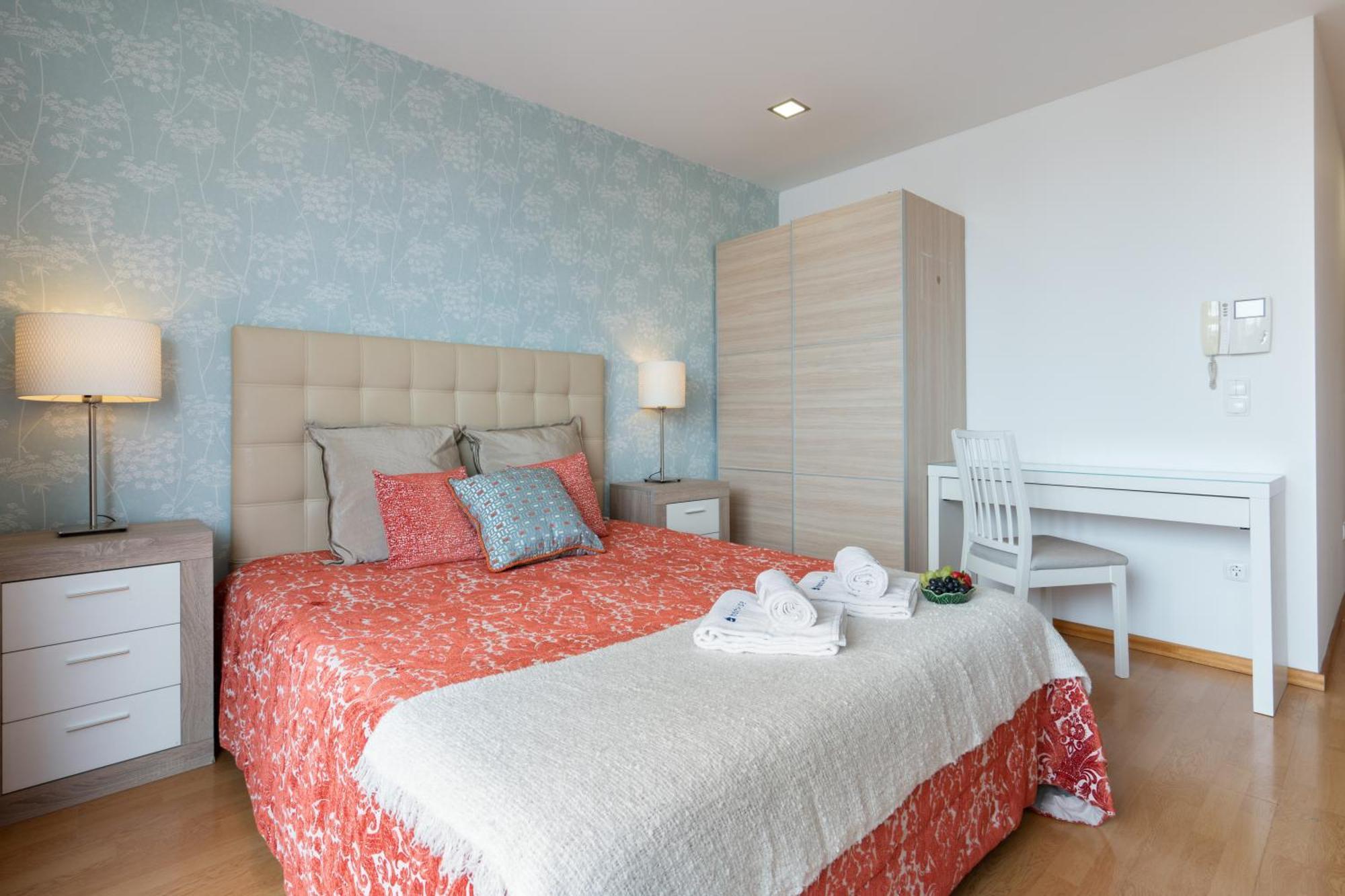 Host Wise - Bright Quiet Flats - Prime Location Apartment Porto Exterior photo