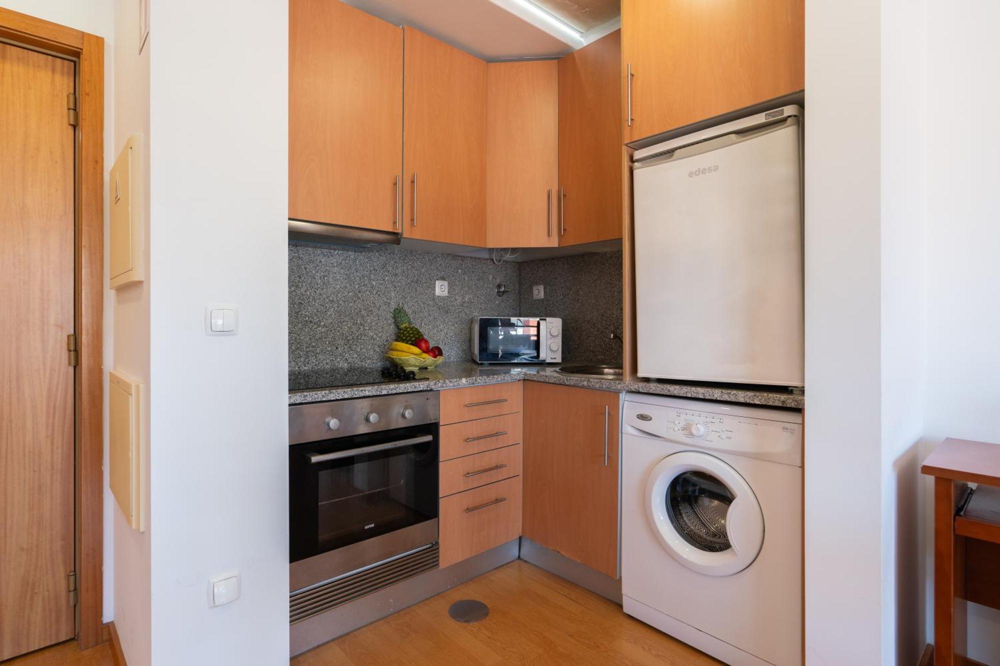 Host Wise - Bright Quiet Flats - Prime Location Apartment Porto Room photo